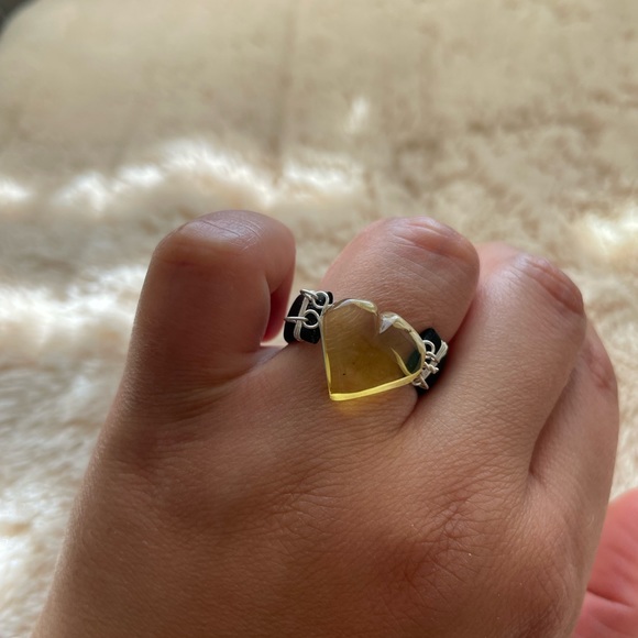 Ámbar ring - Picture 11 of 13